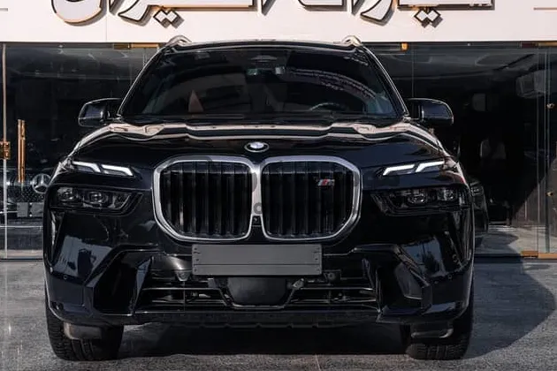 بي ام دبليو X7 M60i موديل 2025 للبيع