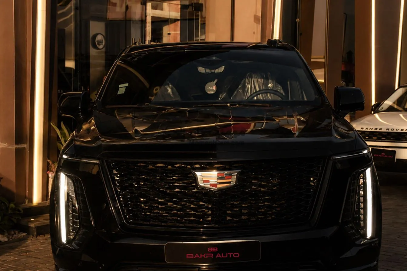 كاديلاك إسكاليد Sport Platinum 2025 زيرو للبيع