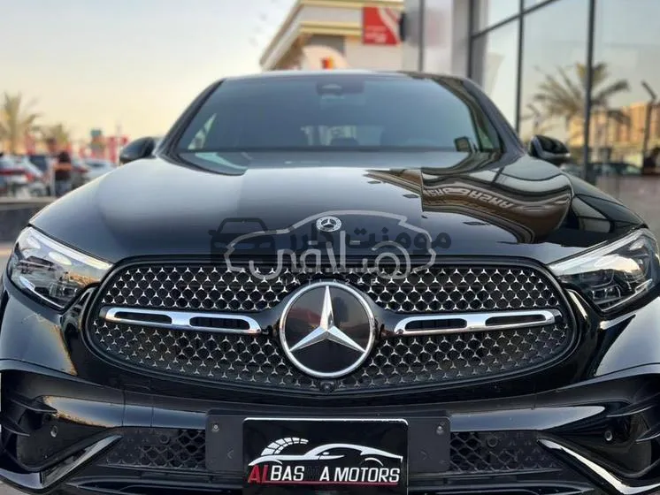 مرسيدس GLC 300 موديل 2025 للبيع