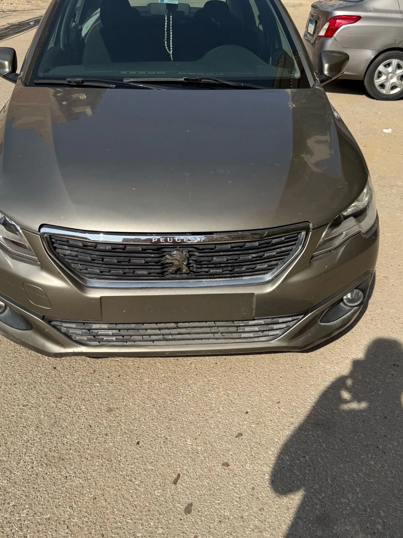 بيجو 301 اتوماتيك 2018 عداد 67 ألف كم