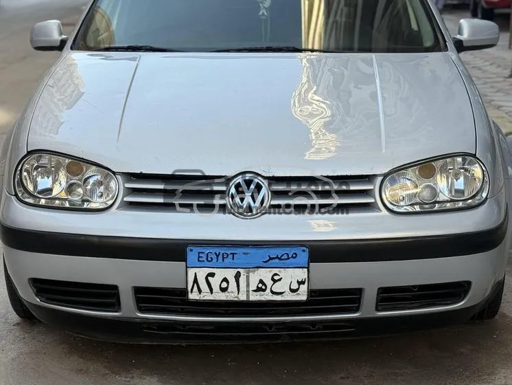 فولكس فاغن جولف 4 موديل 2000 أوتوماتيك للبيع