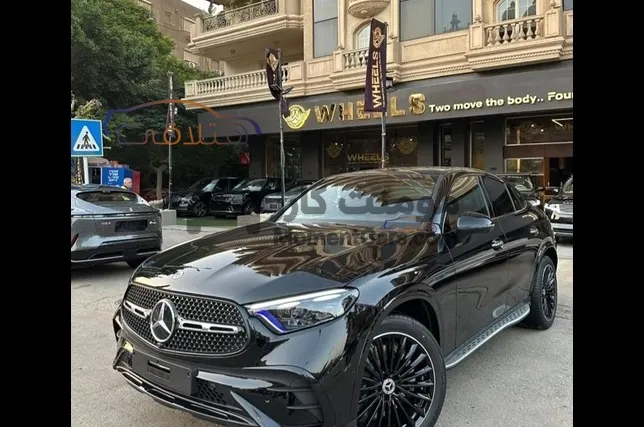 مرسيدس GLC 300 موديل 2025 للبيع