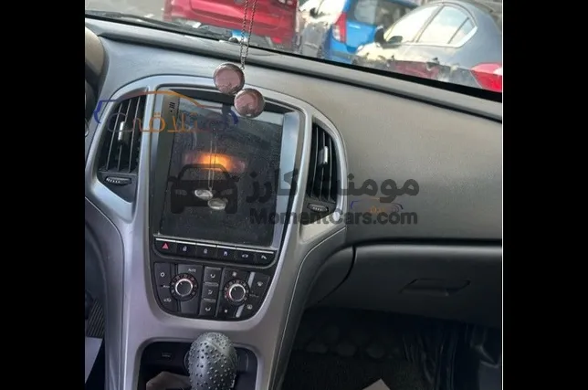 اوبل أسترا 2019 اتوماتيك - حالة ممتازة