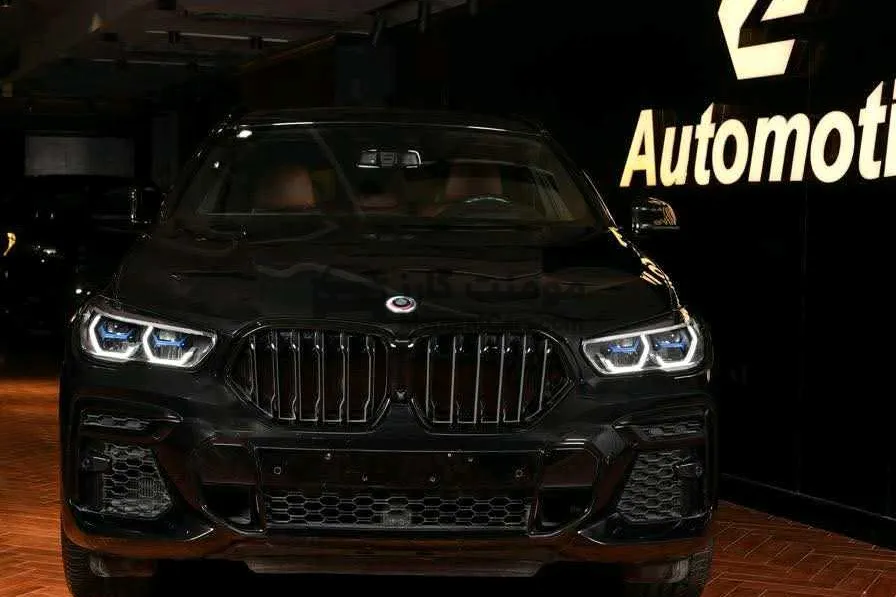 بي ام دبليو X6 M50i موديل 2023 للبيع