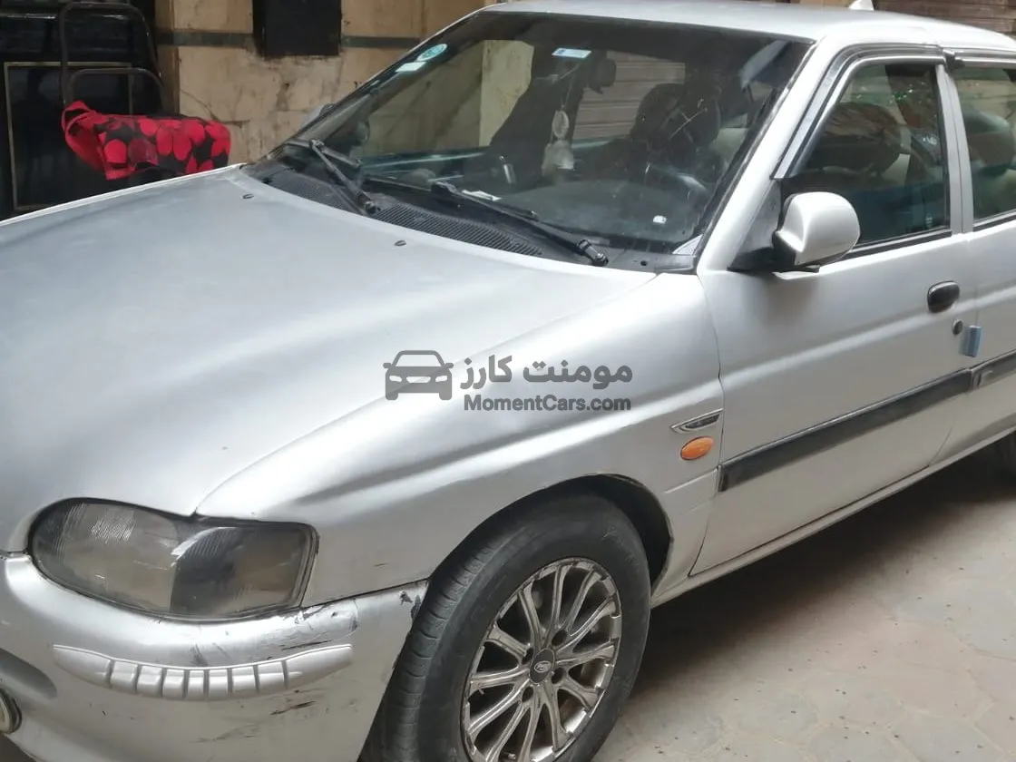 فورد اسكورت 1998 للبيع