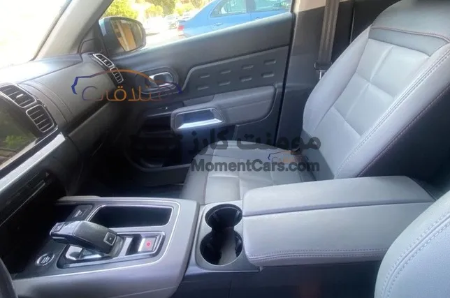 سيتروين C5 اير كروس 2020 كاملة اتوماتيك