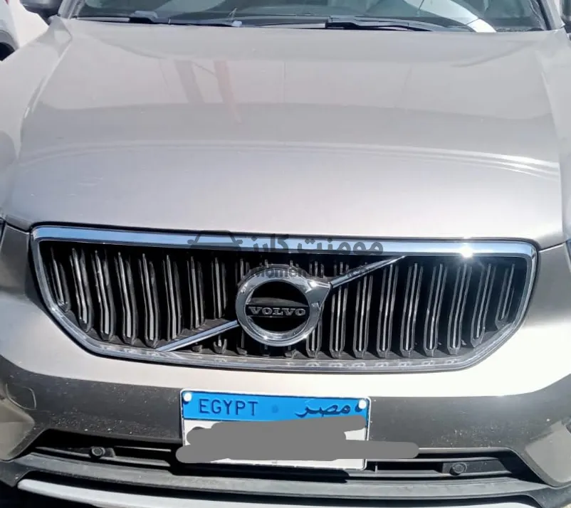 فولفو XC40 موديل 2021 للبيع
