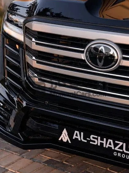 تويوتا لاند كروزر VXR 2026 جديدة للبيع