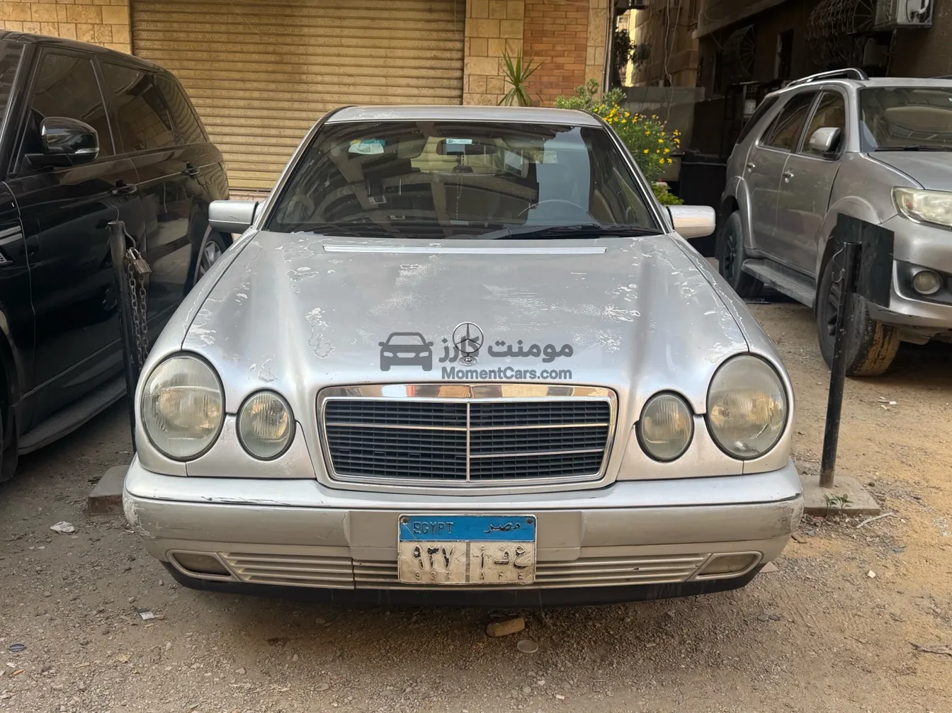مرسيدس E200 عيون موديل 1998 أوتوماتيك للبيع