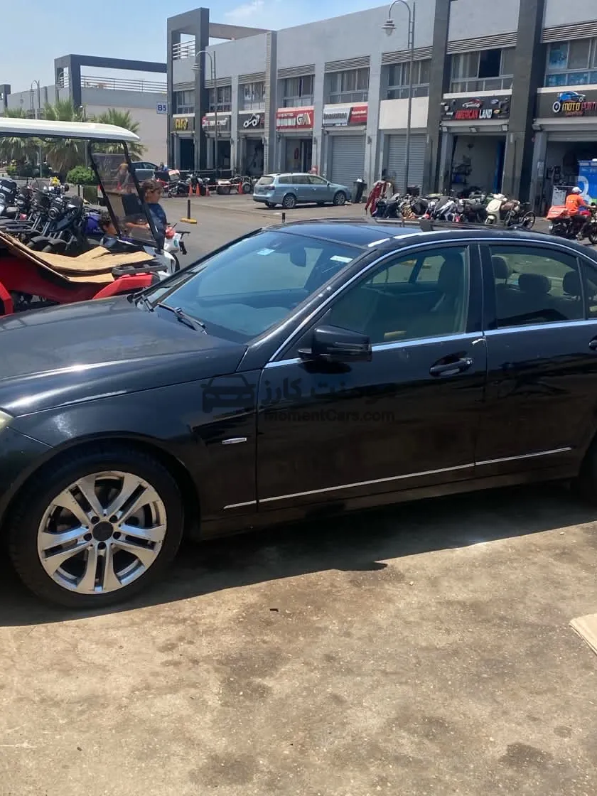 للبيع مرسيدس C250 Avantgarde موديل 2012
