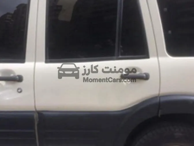 ماهيندرا سكوربيو 2012 عائلية 7 راكب للبيع