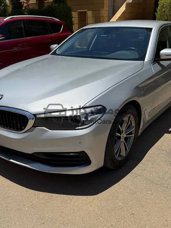 بي ام دبليو 520 G30 موديل 2019 للبيع