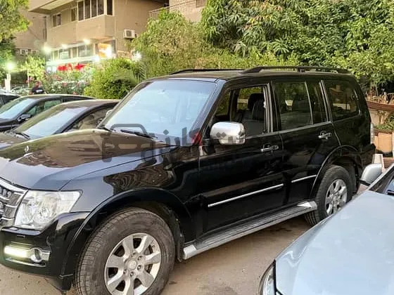 ميتسوبيشي باجيرو 2019 GLS 3.8 للبيع