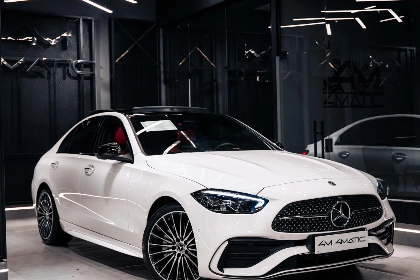 مرسيدس C200 موديل 2025 جديدة للبيع