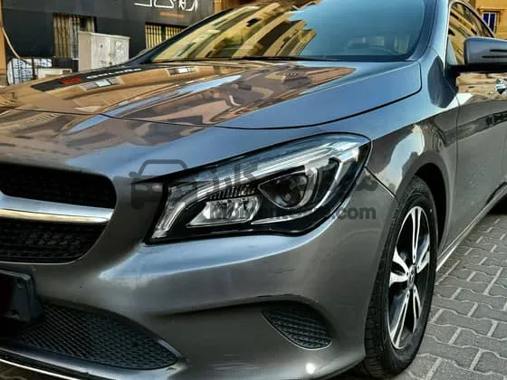 مرسيدس CLA 180 موديل 2019 للبيع
