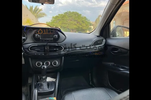 فيات تيبو 2022 اتوماتيك الفئة الثانية فرش جلد