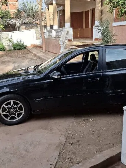 مرسيدس C180 موديل 2003 للبيع
