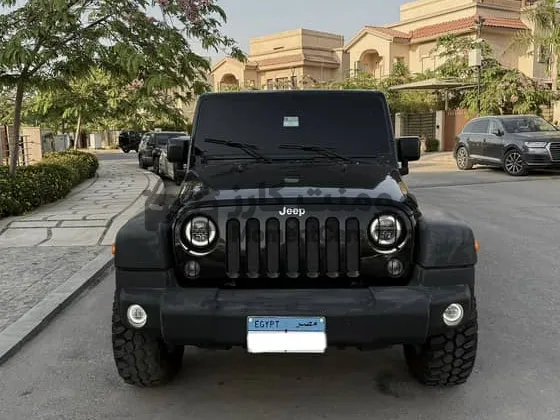 جيب رانجلر 2015 فابريكا بالكامل للبيع