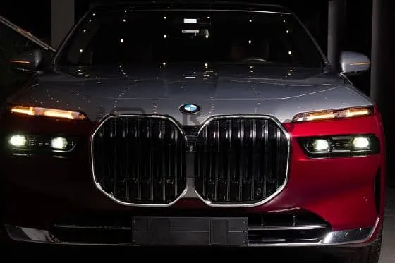 BMW 740i 2025 كسر زيرو - 11,000 كم