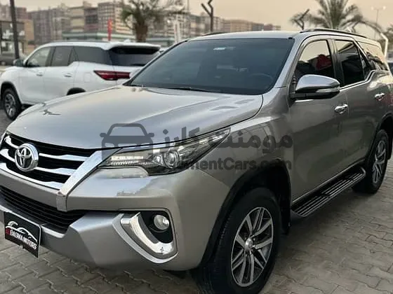 تويوتا فورتشنر 2018 مكنة كبيرة فابريكة للبيع