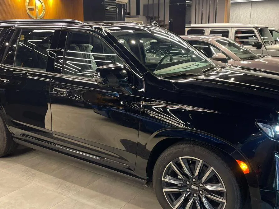 كاديلاك اسكاليد 2024 زيرو 6.2L V8