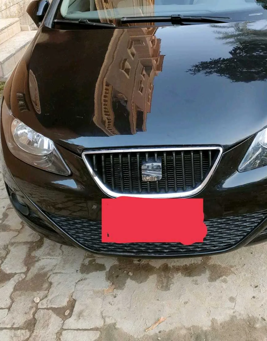 سيات ابيزا 2011 اتوماتيك هاتشباك للبيع