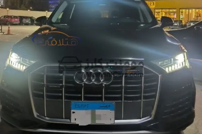 اودي Q7 2021 اتوماتيك - 61 ألف كيلو