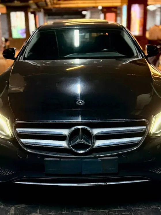 مرسيدس E180 2018 كسر زيرو - 14 ألف كم