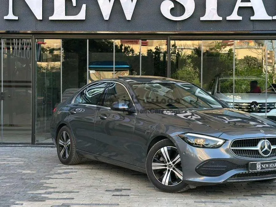 مرسيدس C180 أفانتجارد 2022 كسر زيرو للبيع