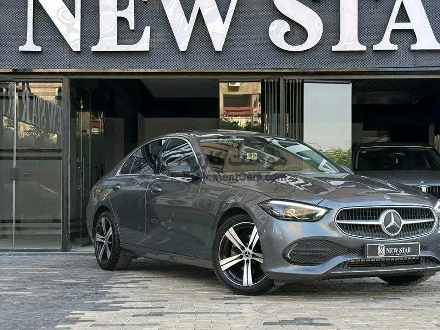 مرسيدس C180 أفنجارد 2022 عداد قليل للبيع