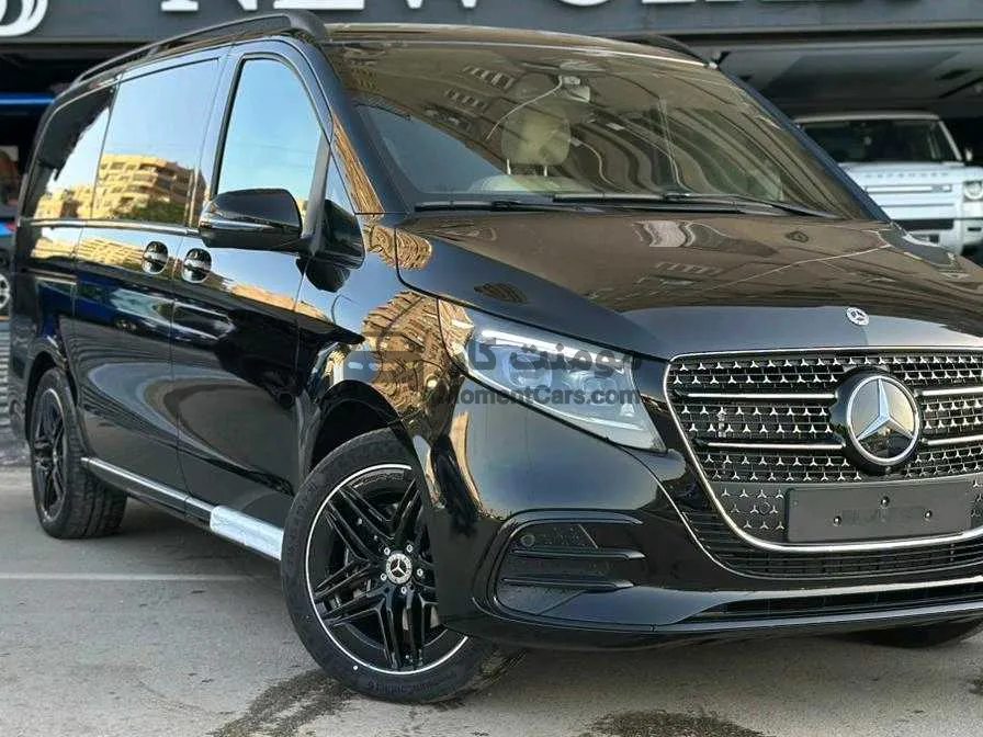 مرسيدس V300 2026 AMG زيرو أعلى فئة للبيع