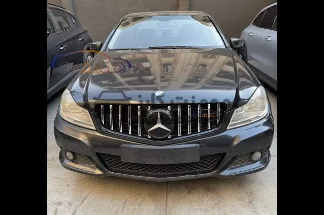 مرسيدس C180 أوتوماتيك 2012 للبيع