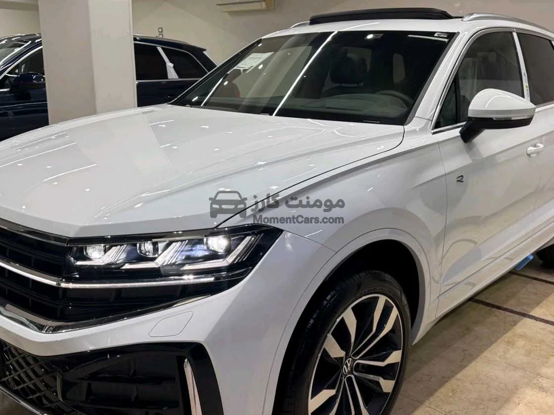 فولكس فاجن طوارق R-Line 2025 جديدة للبيع