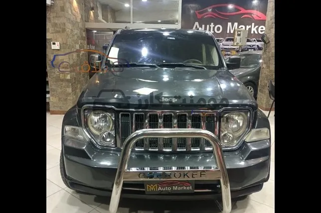 جيب شيروكي 2009 اتوماتيك للبيع