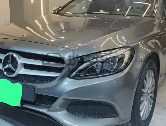مرسيدس C180 موديل 2018 أوتوماتيك بحالة الفابريكة للبيع