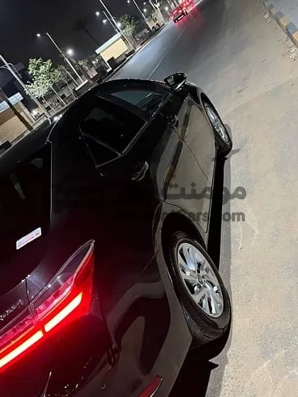 تويوتا كورولا 2017 اتوماتيك أعلى فئة فابريكة للبيع