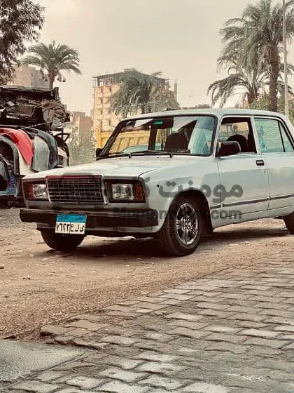 لادا 2107 2013 غاز بعمرة كاملة للبيع