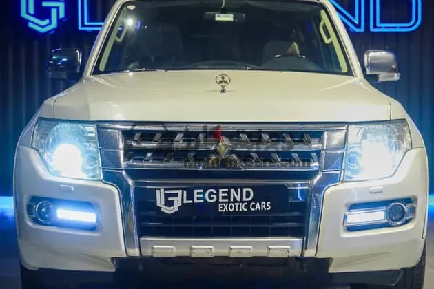 ميتسوبيشي باجيرو GLS موديل 2017 أوتوماتيك دفع رباعي للبيع