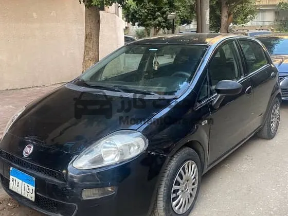 فيات بونتو 2015 مانيوال رخصة طويلة وحالة ممتازة