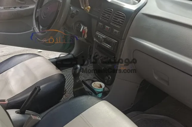 كيا ريو 2001 مانيوال كاملة خليجي