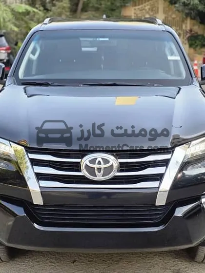 تويوتا فورتشنر 2018 فابريكة 4000cc للبيع