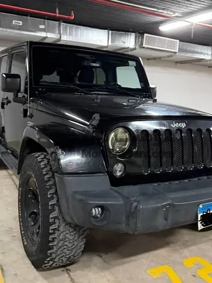 جيب رانجلر 2015 حالة ممتازة أول مالك