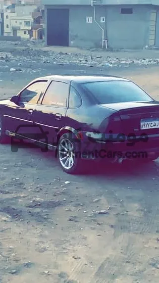 أوبل فيكترا 2002 أوتوماتيك 1600 سي سي للبيع