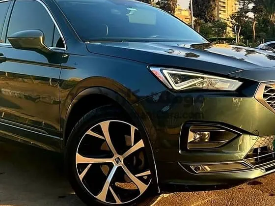 سيات تاراكو FR 2022 أعلى فئة كالزيرو للبيع