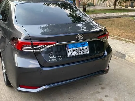 كورولا 2024 فئة تالتة - 13 ألف كم - رخصة 3 سنين