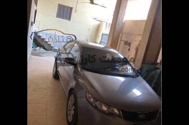 كيا سيراتو 2010 كامله بصمة فتحة سقف للبيع