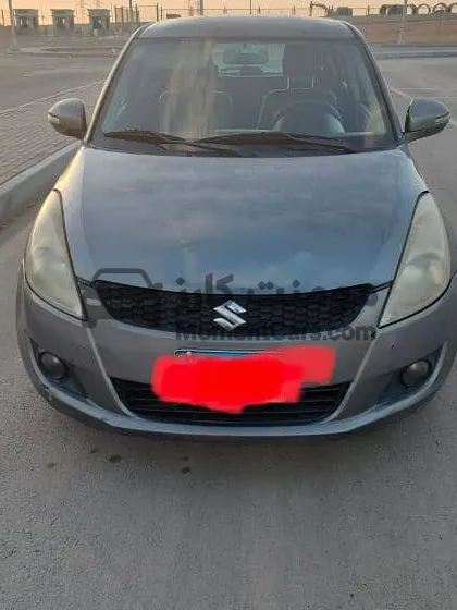 سوزوكي سويفت 2015 أوتوماتيك هاتشباك للبيع