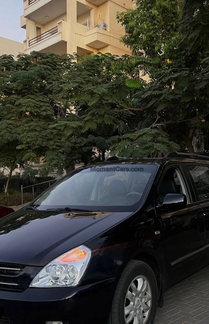 كيا كرنفال 2006 ديزل حالتها نادرة عداد قليل للبيع