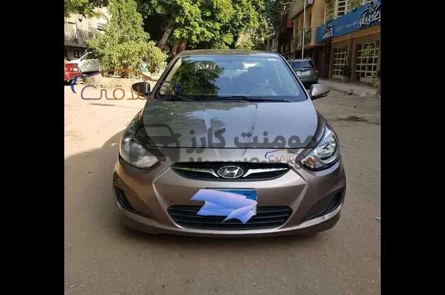 هيونداي اكسنت RB 2013 اتوماتيك فابريكة دواخل للبيع
