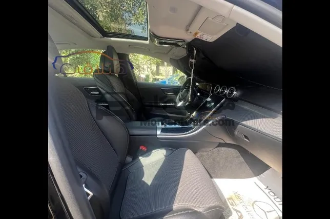 مرسيدس C180 أفانجارد 2023 للبيع كسر زيرو